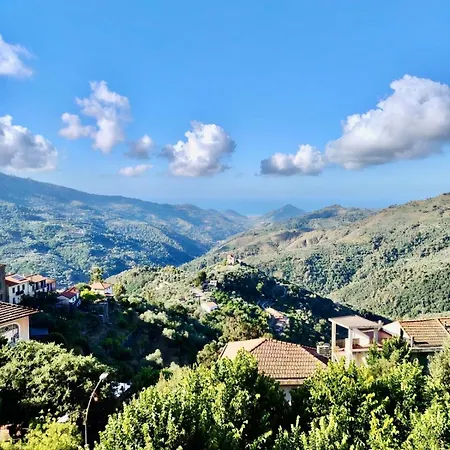 Belvedere&relax, 1bdr Apt, 1 Sofa Bed, 3 Pp, Sea View, Wi-fi E Ac