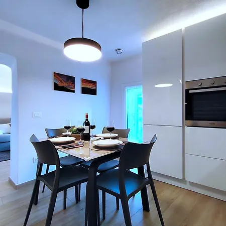 Vista Mare & Valle - Bilocale Rinnovato A * Perinaldo