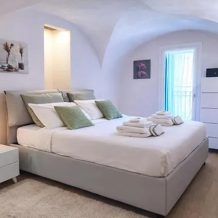 Appartamento Belvedere&relax, 1bdr Apt, 1 Sofa Bed, 3 Pp, Sea View, Wi-fi E Ac Perinaldo