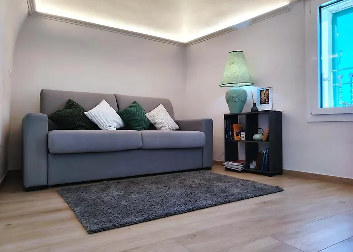 Vista Mare & Valle - Bilocale Rinnovato A Appartement *