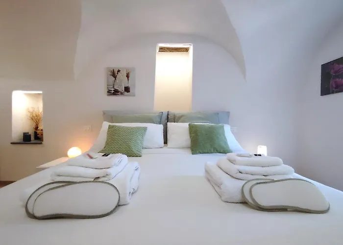 Vista Mare & Valle - Bilocale Rinnovato A *